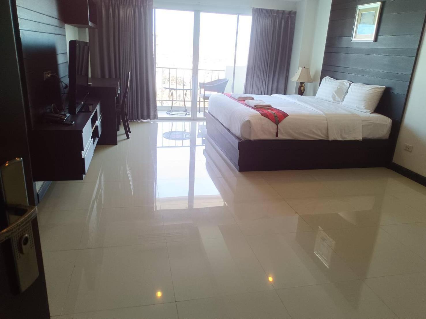 חוף ג'ומטיין Valhalla Pattaya Hotel מראה חיצוני תמונה